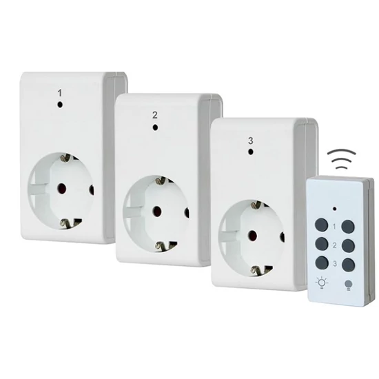 LED GAO távirányítós dugalj 3aljzat+ 1távirányító 0773H